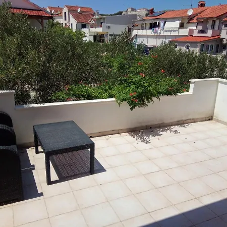 Laura Apartment Hvar Town