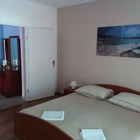 Apartment Laura