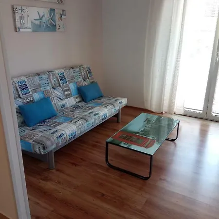 Laura Apartment Hvar Town